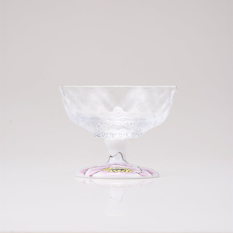 「九谷和グラス」デザートグラス中（格子）富貴文ピンク（清峰堂）の正面